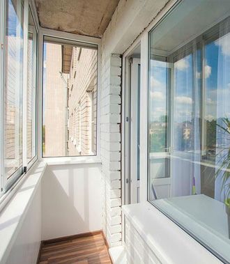 Остекление балконов в Чехове